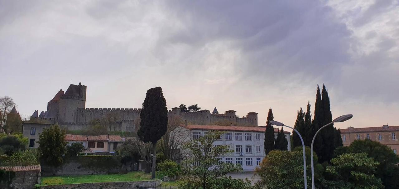 Studio Et Appartement A 2 Pas De La Cite Carcassone Kültér fotó