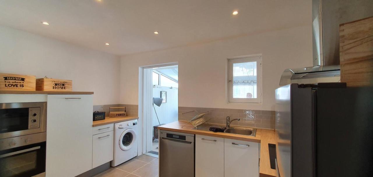 Studio Et Appartement A 2 Pas De La Cite Carcassone Kültér fotó