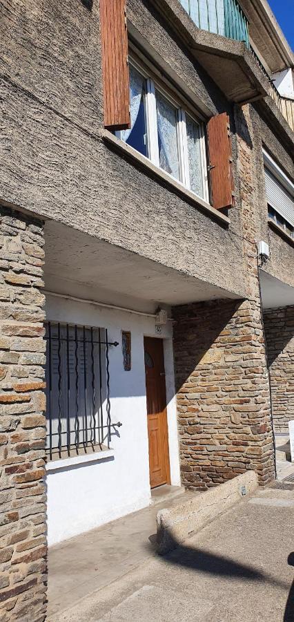 Studio Et Appartement A 2 Pas De La Cite Carcassone Kültér fotó